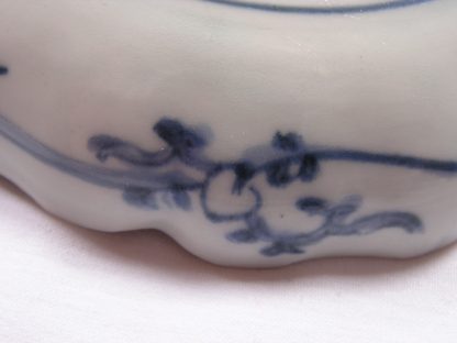 Small bowl with floral design, 1700-1730 - Image 9