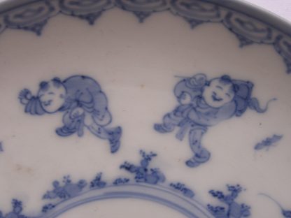Hirado plate with "karako" (playing children), 1868-1912 - Image 2