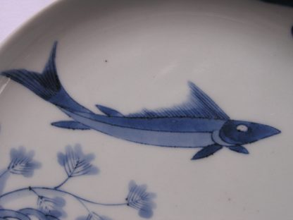 Arita plate with "Ayu" fish, 1690-1700 - Image 2
