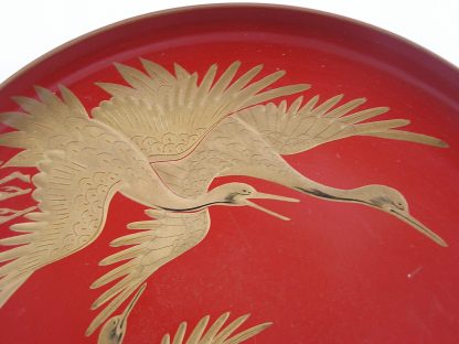Lacquer sake cup with cranes, 1868-1912 - Image 4