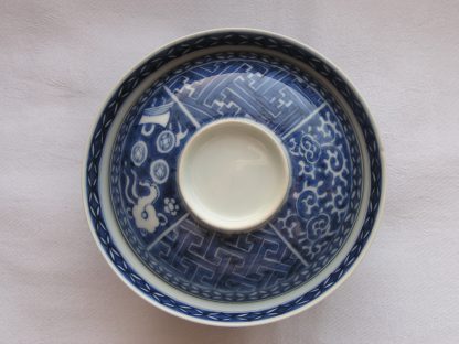 Chawan (lidded bowl) with abstract designs, 1820-1860 - Image 2