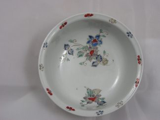 Bowl with floral decoration, 18th century