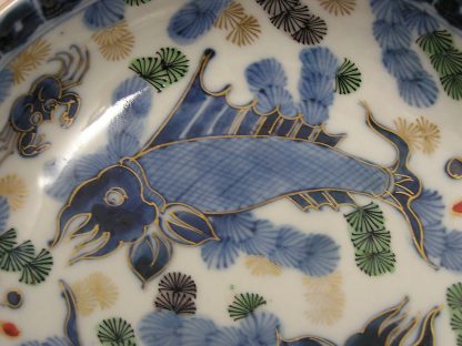 Bowl with fish and Jiaqing reign mark, 1800-1820 - Image 3