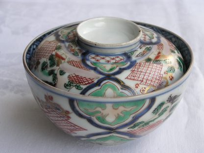 Chawan (lidded bowl) with landscape, 1750-1780
