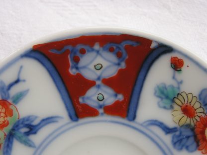 Sake cup and saucer, Kakiemon XII (1917-1963) - Image 5