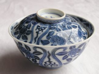 Hirado bowl with lid ("chawan") marked "Kishou", 1868-1912