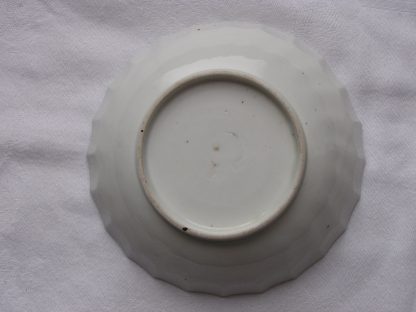Arita bowl in chrysanthemum shape, 1680-1740 - Image 4