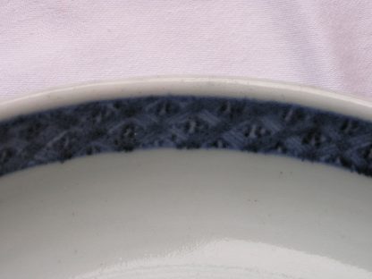 Arita bowl with peonies, 1740-1770 - Image 3
