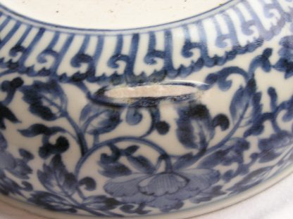 Arita bowl with peonies, 1740-1770 - Image 7