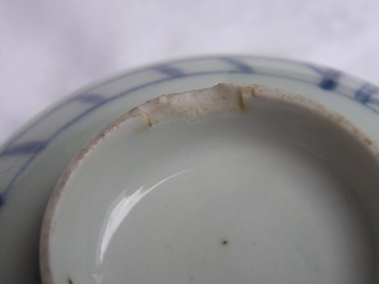 Chawan (lidded bowl) with curtain and flowers, 1790-1830 - Image 8