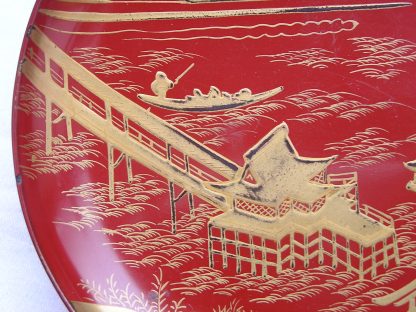Lacquer sake cup with seascape, 1868-1912 - Image 2