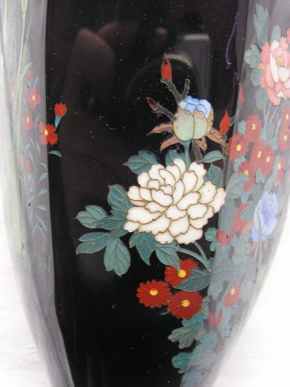 Cloisonné vase with flowers, 1900-1912 - Image 6