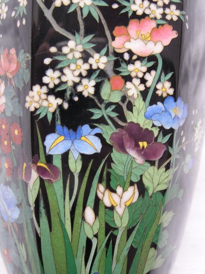 Cloisonné vase with flowers, 1900-1912 - Image 5