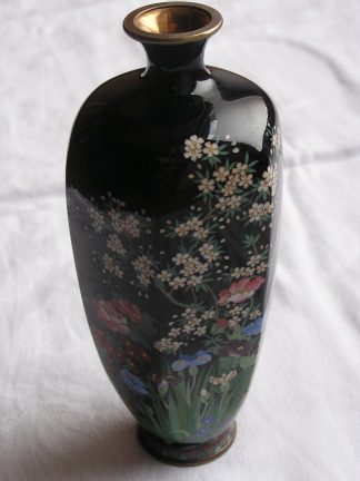 Cloisonné vase with flowers, 1900-1912