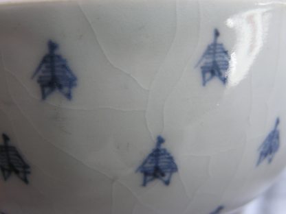 Lidded bowl (chawan) with "kotobuki" symbols, 1770-1790 - Image 2