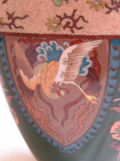 Square vase with phoenixes and dragons, 1890-1910 - Image 6