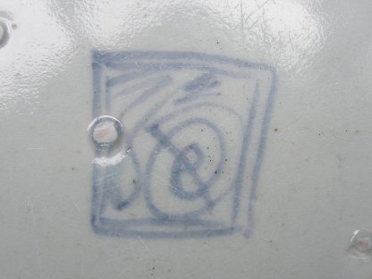 Large plate marked "fuku", 1710-1750 - Image 7