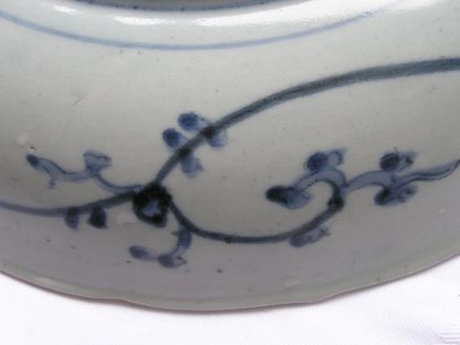 Large plate marked "fuku", 1710-1750 - Image 6