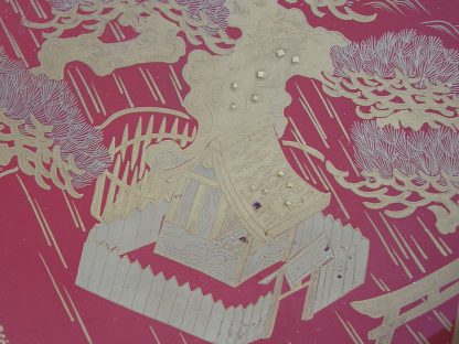 Large lacquer sake cup with castle in rain, 1868-1912 - Image 2