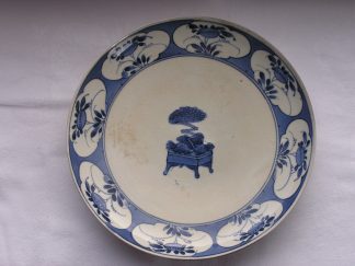 Arita plate with "bonsai" tree, 1655-1670
