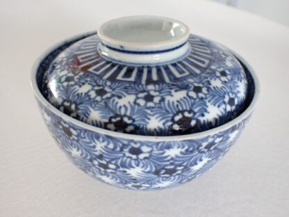 Chawan with lotus leaves, 1760 (Houreki 10)