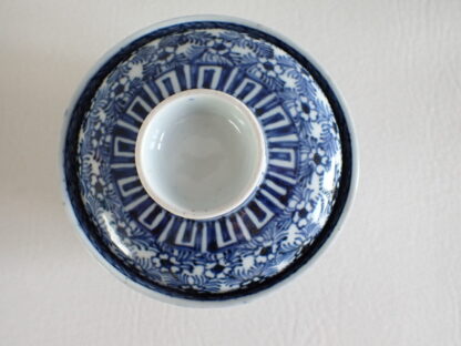 Chawan with lotus leaves, 1760 (Houreki 10) - Image 3