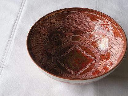 Large Kutani "aka-e" bowl, 1868-1900