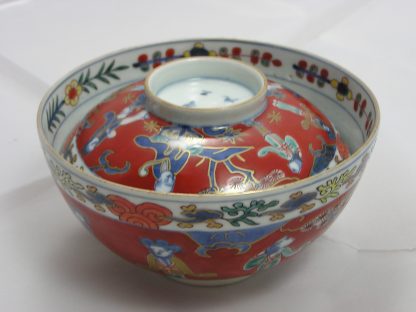 Lidded bowl (chawan) with wise men, 1700-1730