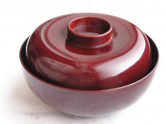 Lacquer chawan with sea shells, 1868-1912
