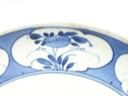 Arita plate with "bonsai" tree, 1655-1670 - Image 4