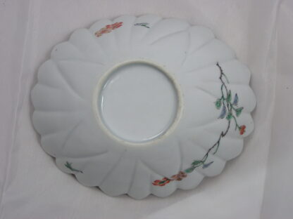 Kakiemon dish in blossom shape, 1670-1700 - Image 5