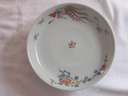 Kakiemon plate with phoenix and flowers, 1670-1700
