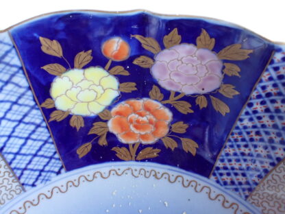 Fukagawa large bowl with dragon, phoenix and flowers - Image 10